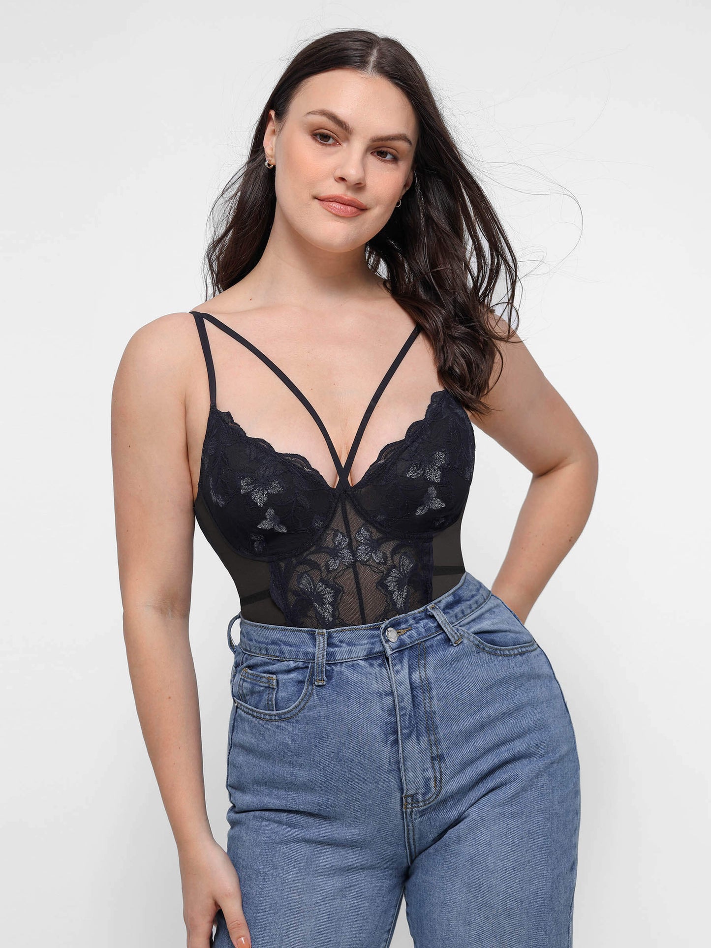 Body gainant en dentelle lisse