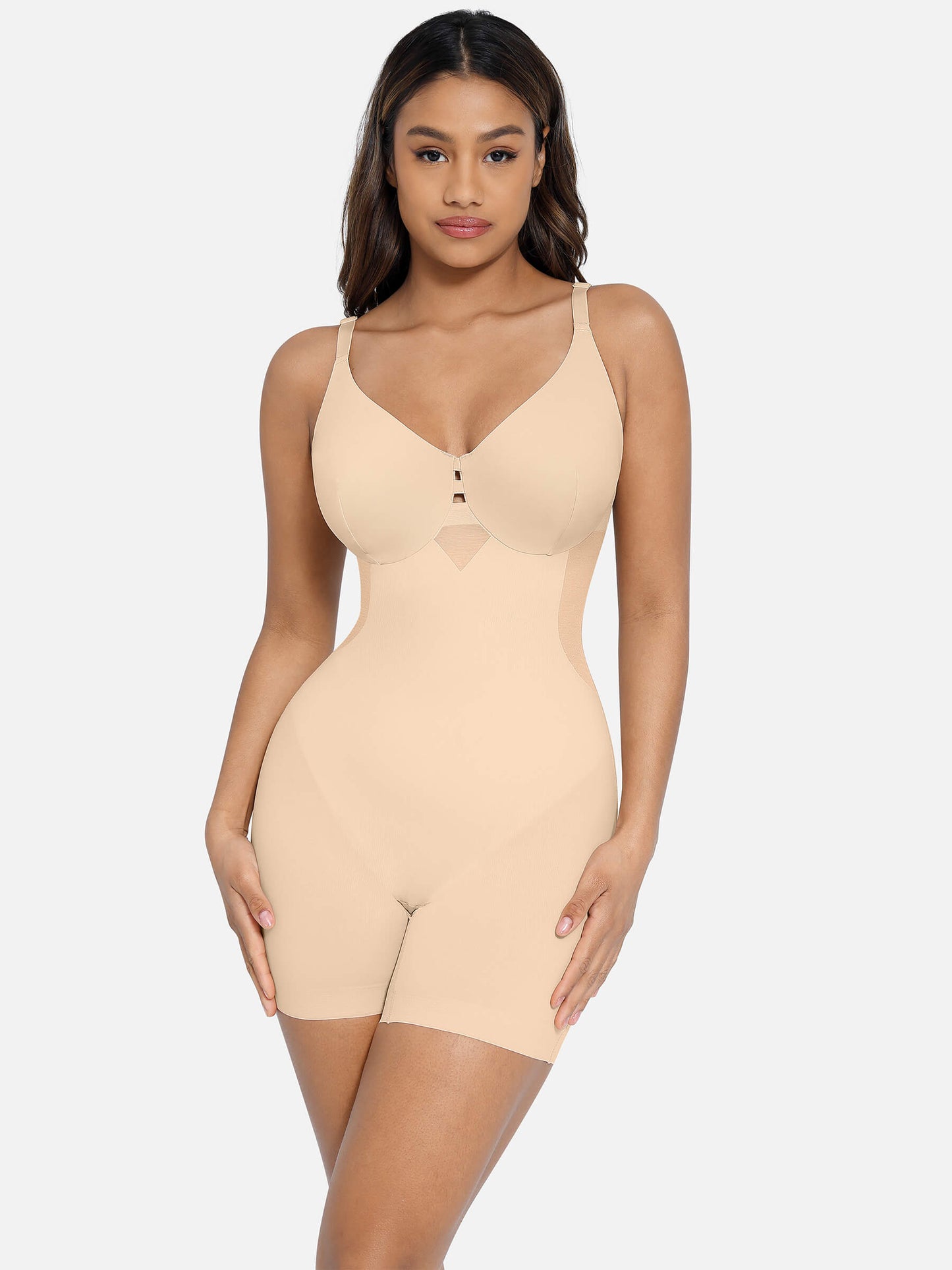 Shapewear gainant sans couture pour le contrôle des cuisses et le lifting des seins