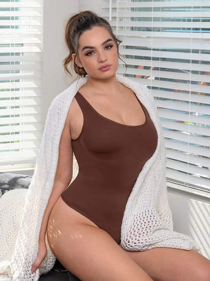 Nahtloser Oberbekleidungs-Tanga-Bodysuit zur Bauchkontrolle