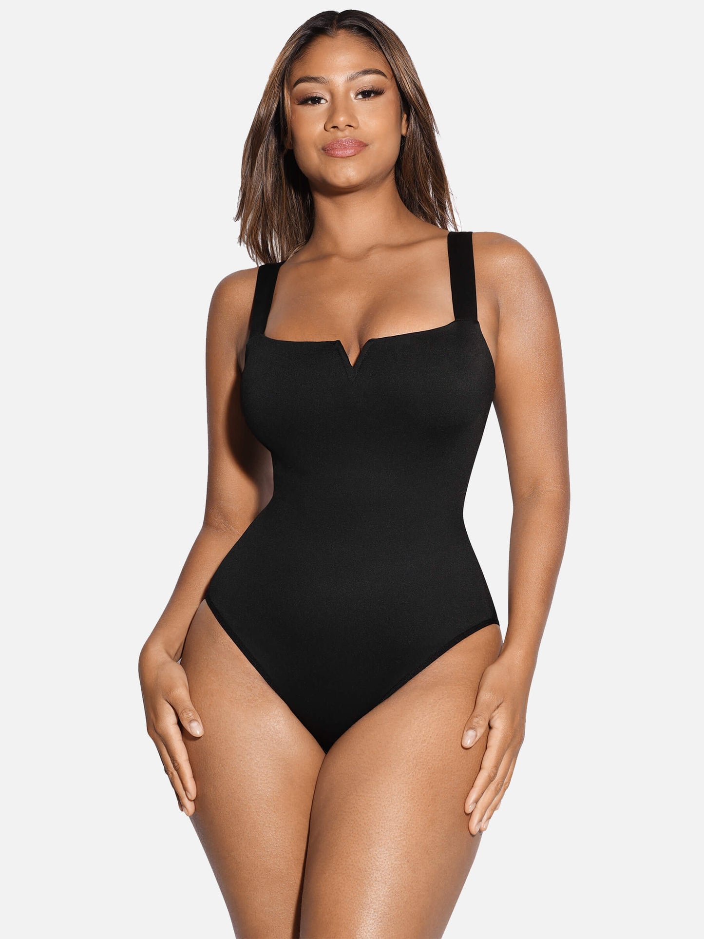 Bodysuit mit eckigem Kragen und elastischer Oberbekleidung